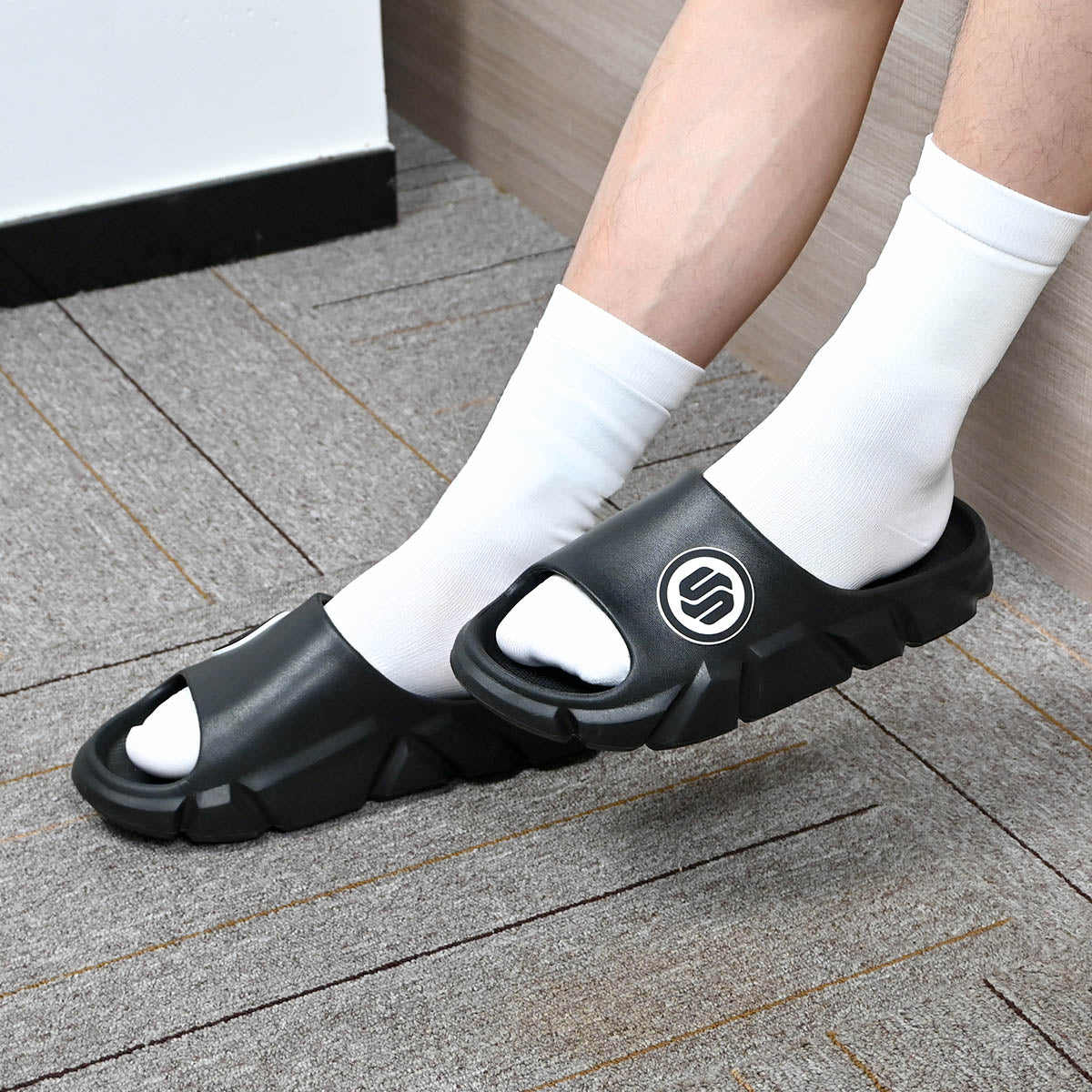 滑り止めスリッパ